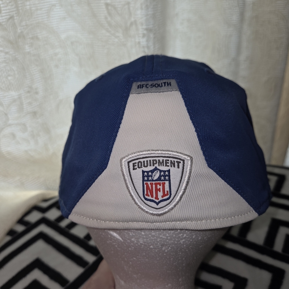 NFL Colts Hat - Picture 4 of 6